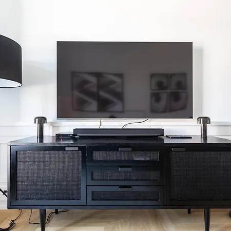 My Lx Flat Stylish And Design Gem In Rossio Lisbona